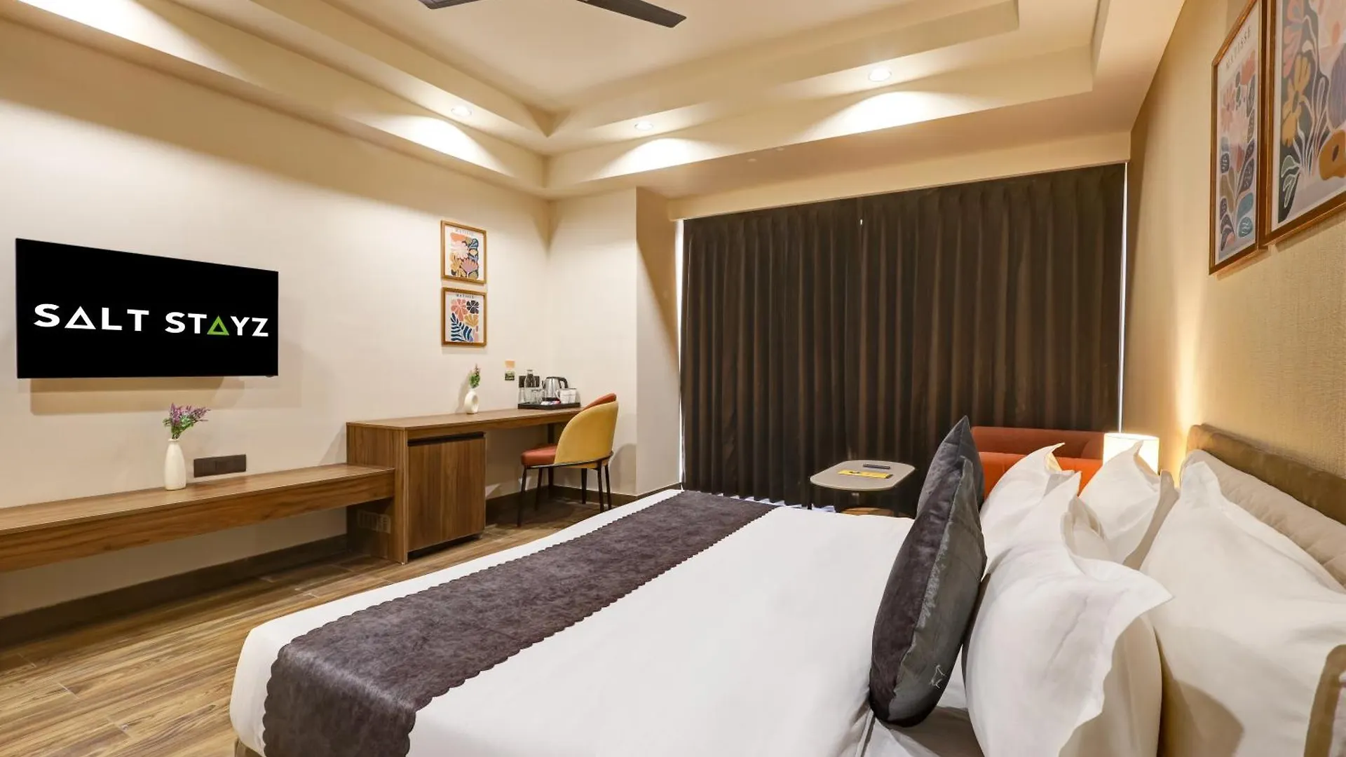 Saltstayz Premier - Golf Course Road & Sector 42 Gurgaon
