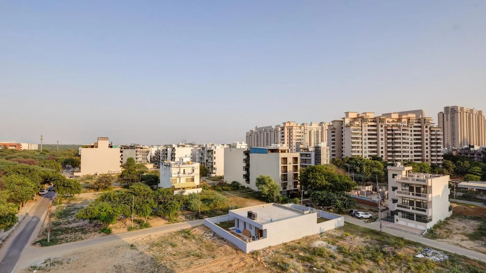 Saltstayz Premier - Golf Course Road & Sector 42 Gurgaon Hotel