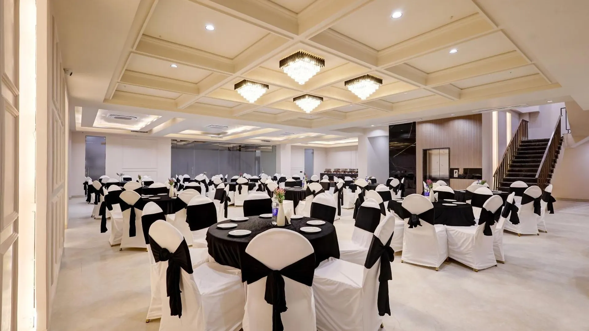 **** Hotel Saltstayz Premier - Golf Course Road & Sector 42 Gurgaon Índia