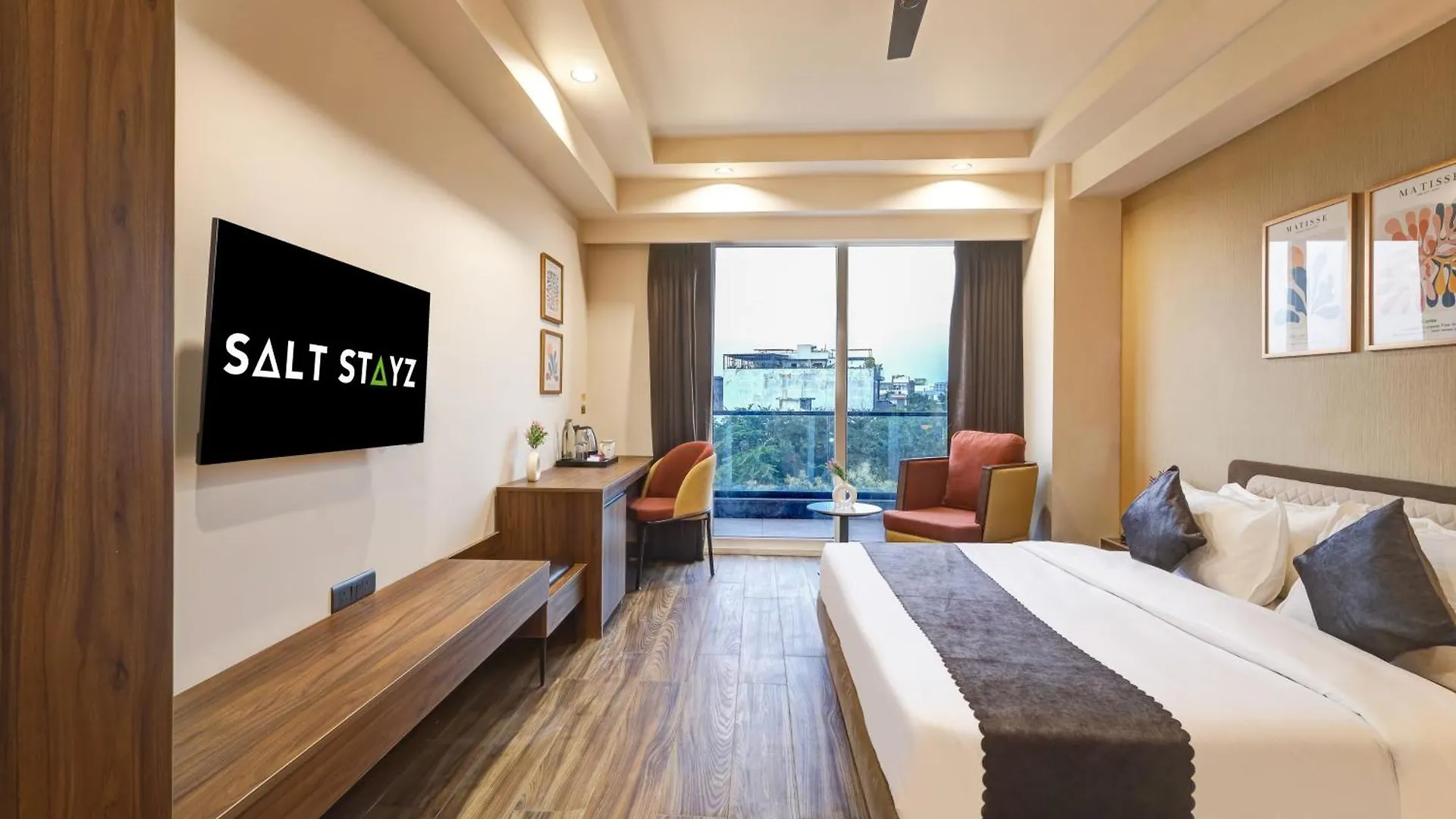 Saltstayz Premier - Golf Course Road & Sector 42 Gurgaon