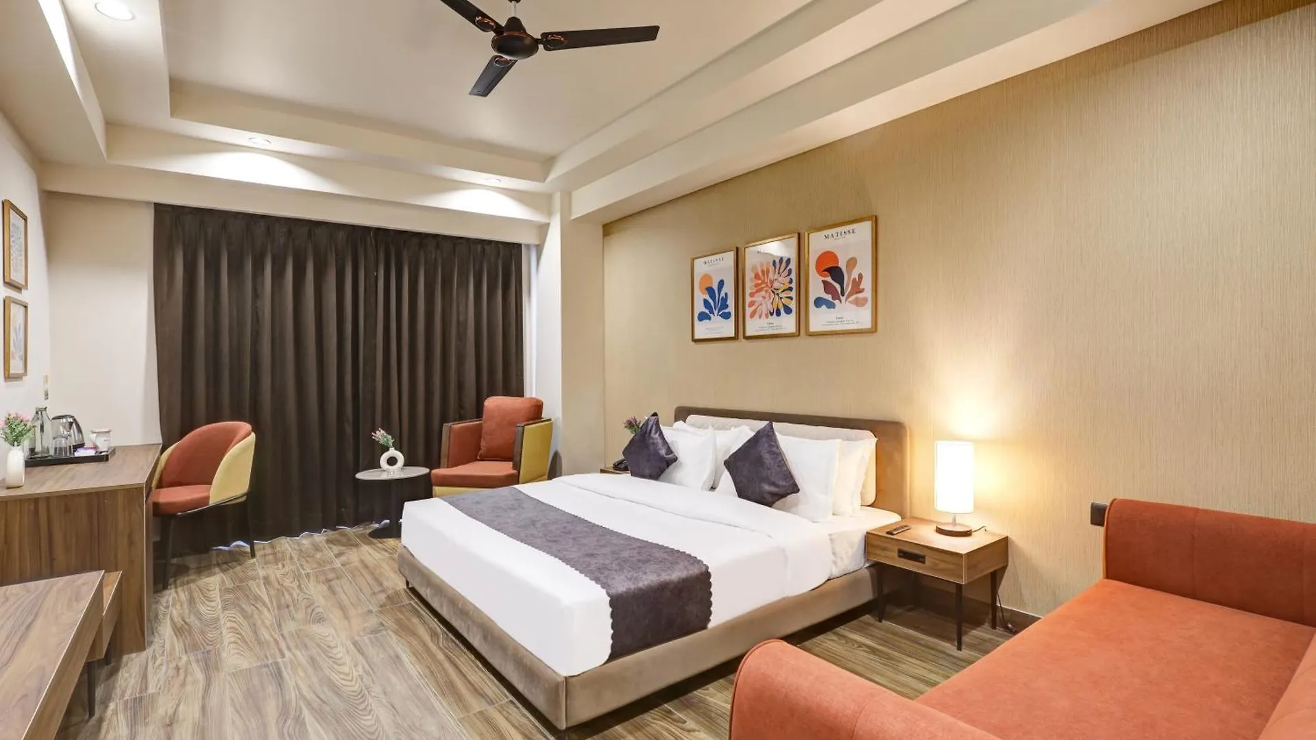 Hotel Saltstayz Premier - Golf Course Road & Sector 42 Gurgáon
